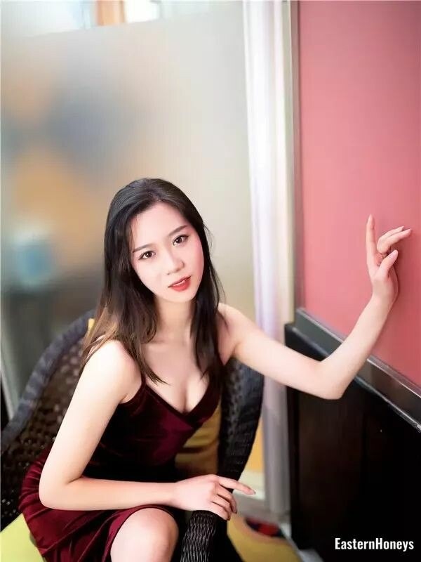 Jingxuan, 22