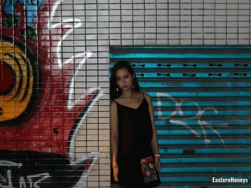Xiaowen, 23