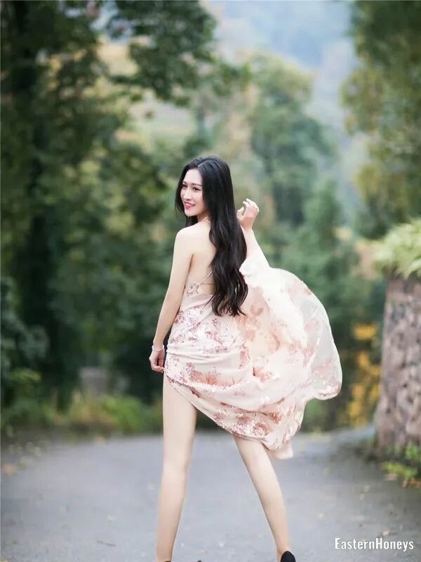 Na Zhu, 23