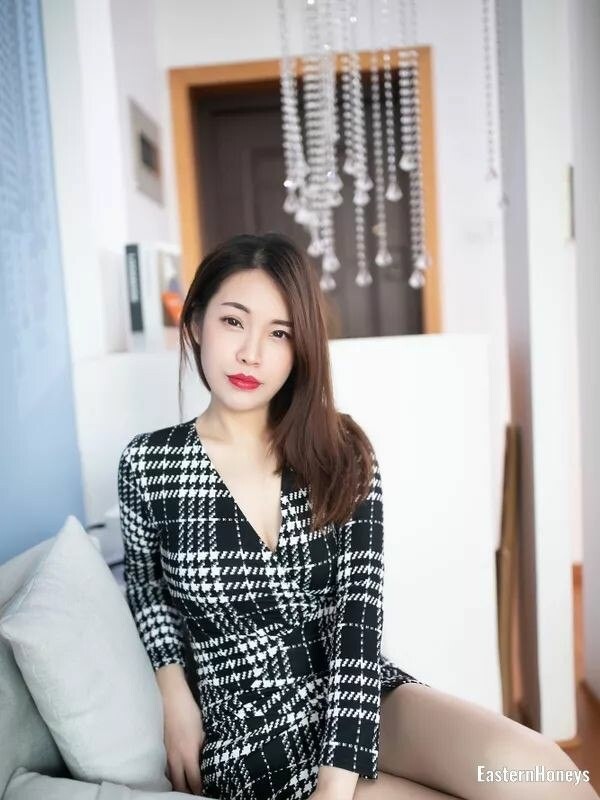Chunmei, 27