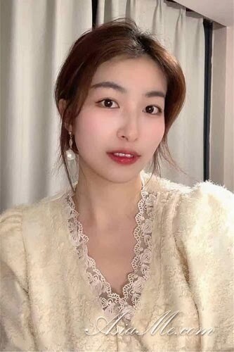 Jessica, 27